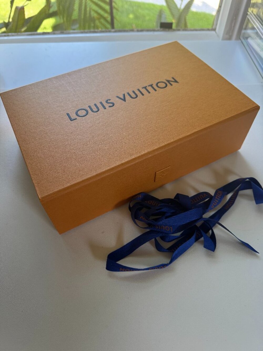 Authentic Louis Vuitton Empty Purse Box with Ribbon, 11" x 7" x 3"